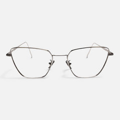 Occhiali da vista Bottega di Sguardi modello Anakao in acciaio medicale color argento con elegante forma cat-eye