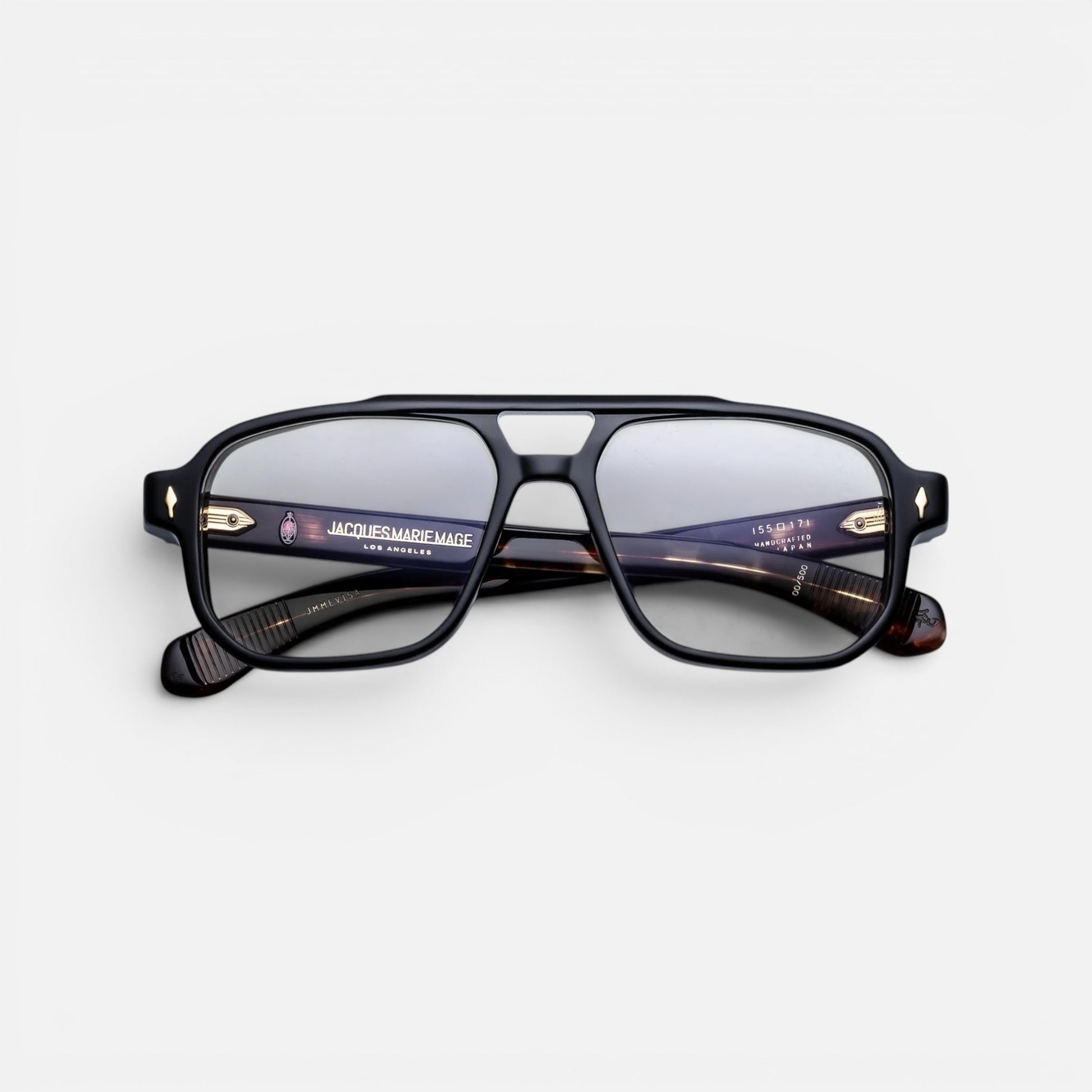 Evans_Noir15_RX_Front_Cropped_5377x3585_dx3ht9