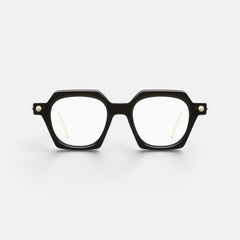 P10_BS_Black-Shine.webp