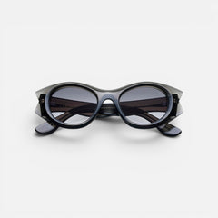 Stephanie_Lapima_Garoa_Grey_Frontale_Sole