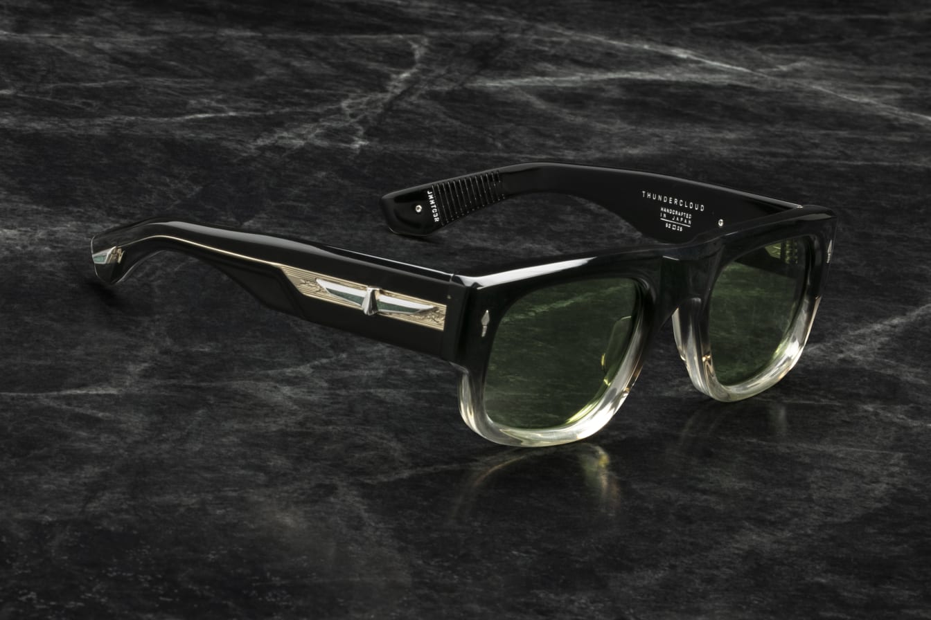 THUNDERCLOUD_Black Fade_Lato